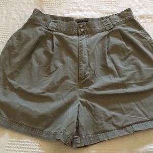 Gap Womens Green Summer Shorts 16